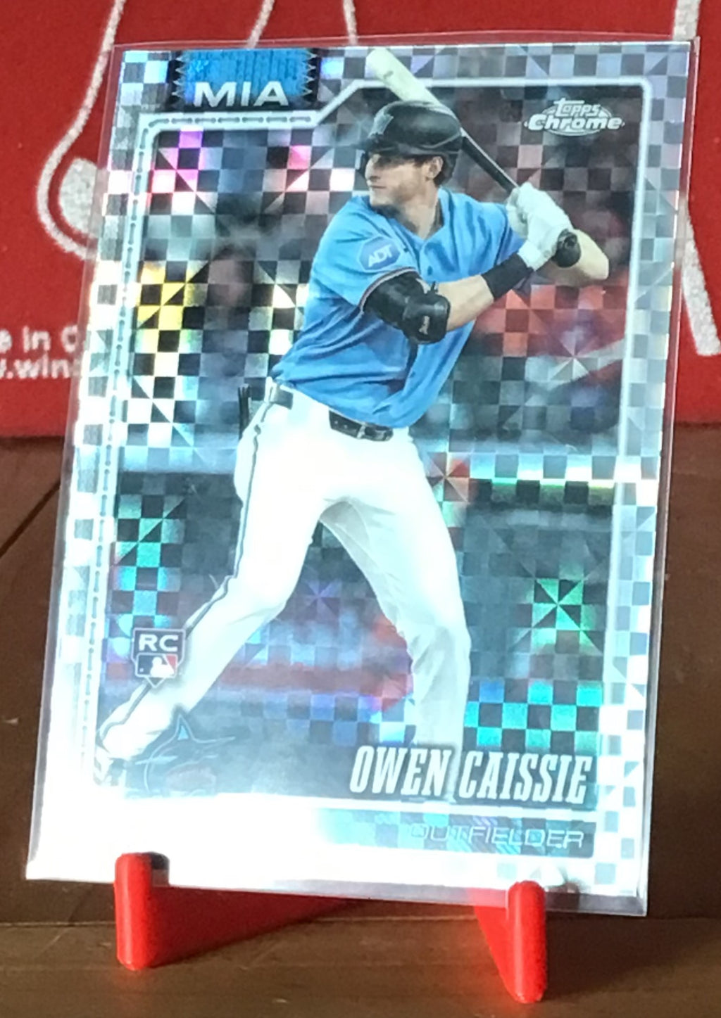 ✨ Owen Caissie Shiny Rookie! | 2026 Topps Chrome X-Fractor #115